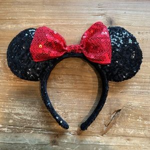 Disney Parks Minnie Mouse ears